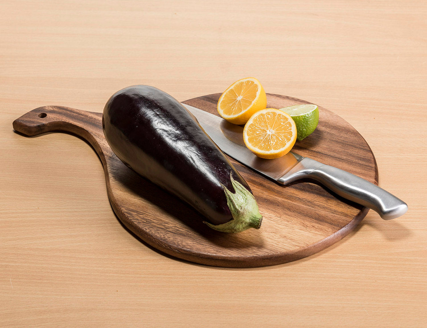 Round Cutting / Charcuterie Board