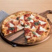 Round Cutting / Charcuterie Board