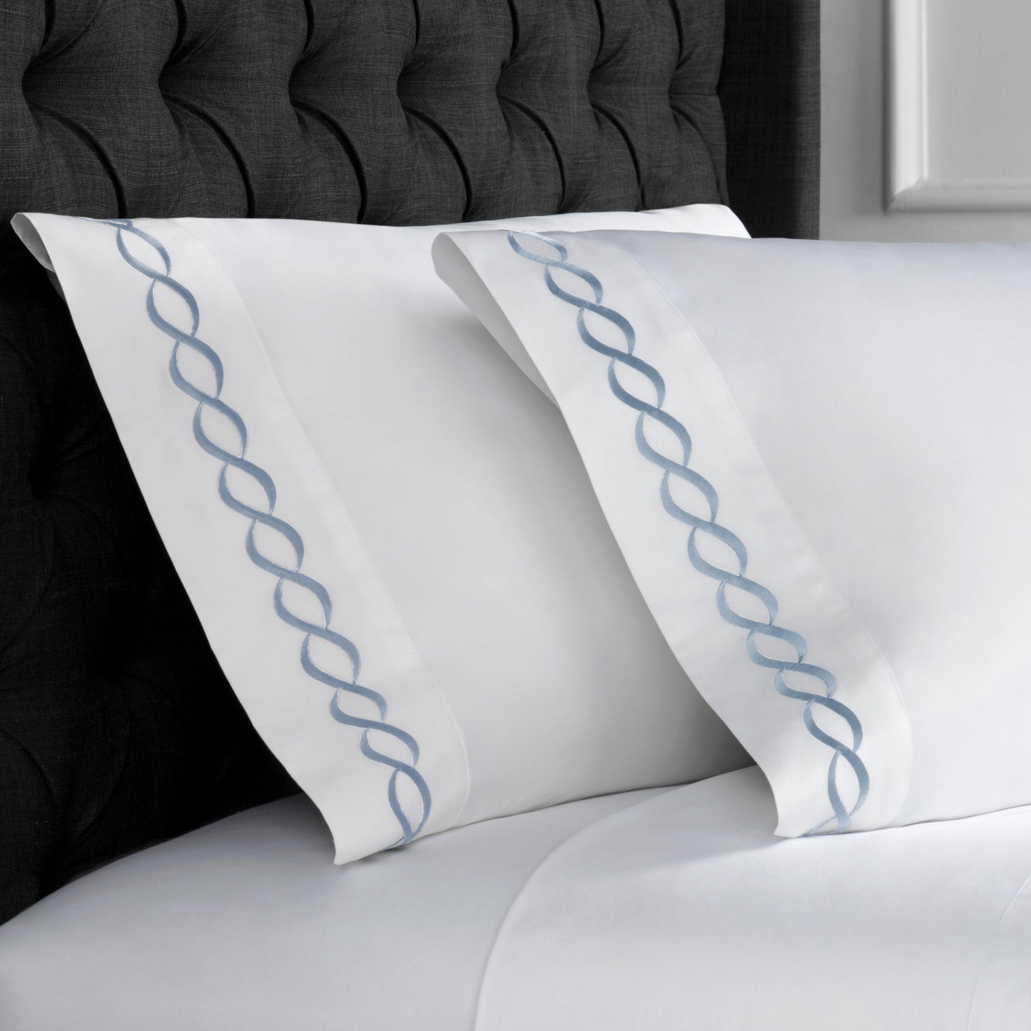 600 Thread Count Rope Embroidered Pillowcase Pair
